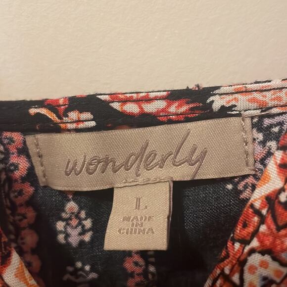 Wonderly Dress Size Large with Slits - Picture 9 of 10